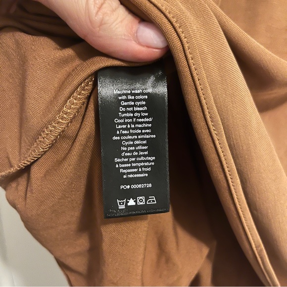 NWT Rag & Bone slinky sleeveless Christy drape top, crossover top, size small - Picture 2 of 6